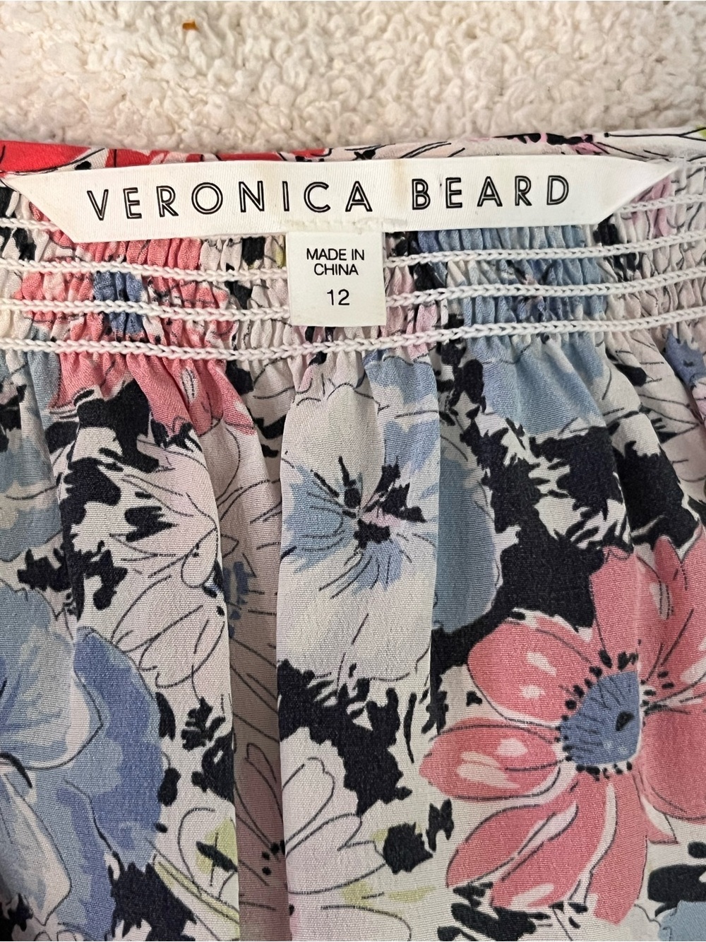Veronica Beard Silk Floral Watercolor Lightweight Madge Blouse — Size 12 - Picture 6 of 8